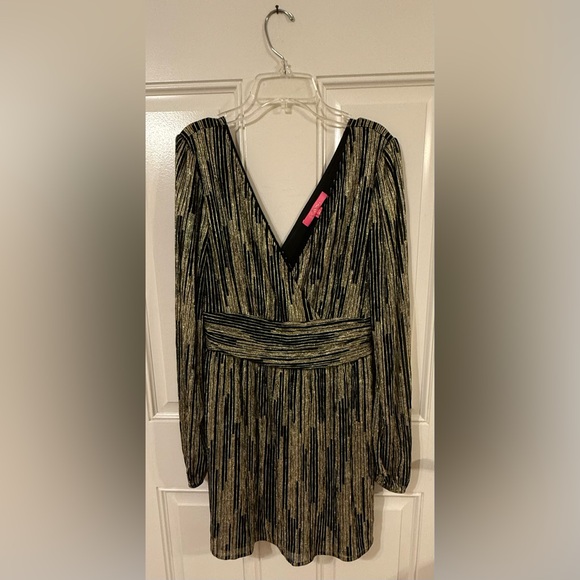 Stunning Lilly Pulitzer Riza Long Sleeve Romper - Picture 3 of 12